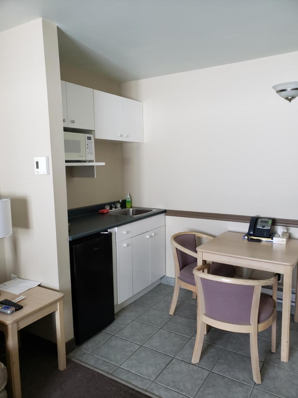 Shemron Suites Hotel Deep River Buitenkant foto